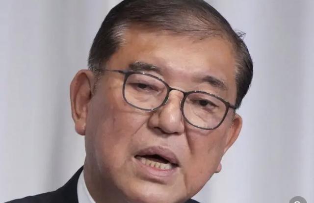 石破茂的批评戳中要害。对12月8日，中国军机“雷达照射”日本战机一事，石破茂站出