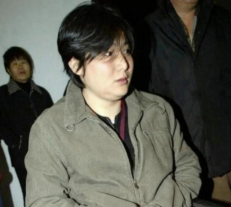 陕西一女子1988年丢了儿子，为了找娃，她跟丈夫离了婚。32年后，她终于在四川找