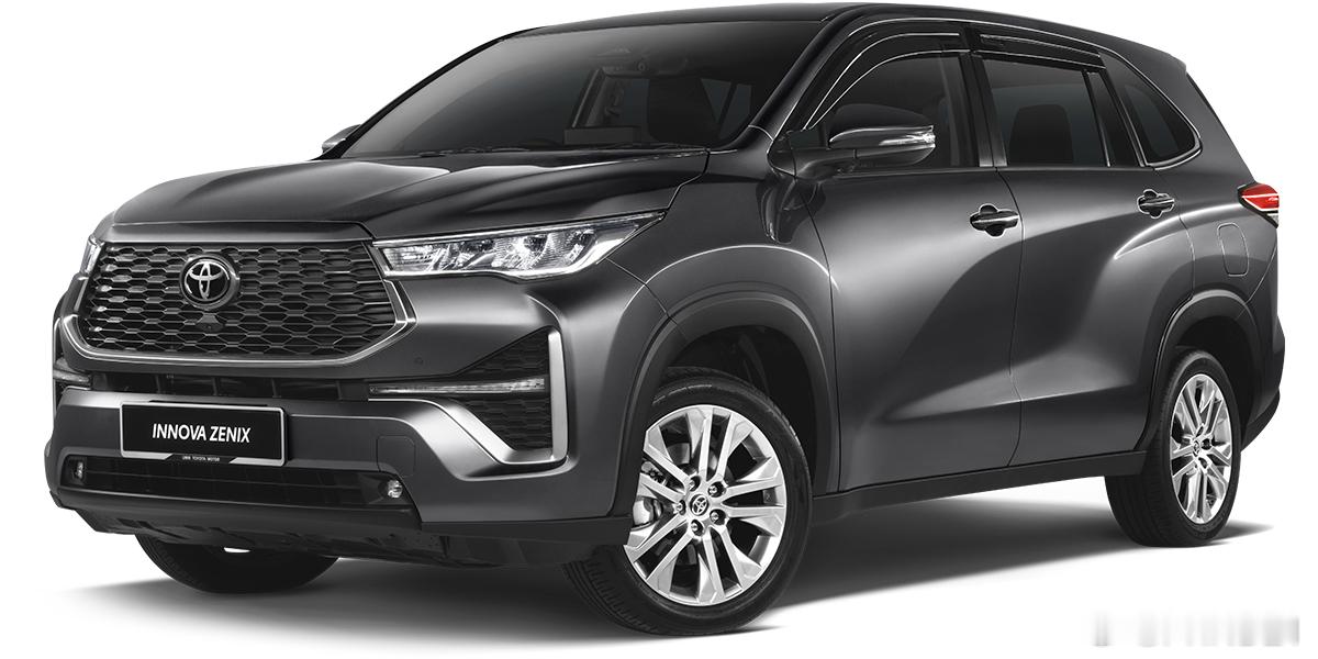 刚才看丰田的卡塔尔官网，变化最大的是这个车——Innova。这车在丰田系列里算廉