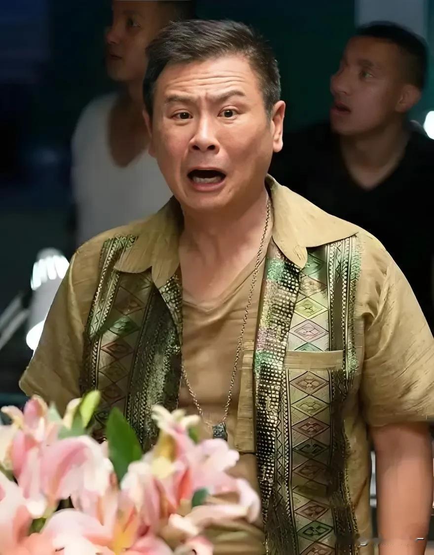电视剧《扫毒风暴》，卢少骅卸磨杀驴出卖“老鬼”，可有个细节却没有圆上，那