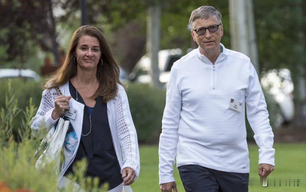 她警告了丈夫十几次：离那个恶魔远点。他依然坐上飞往私人岛屿的航班。梅琳达最初