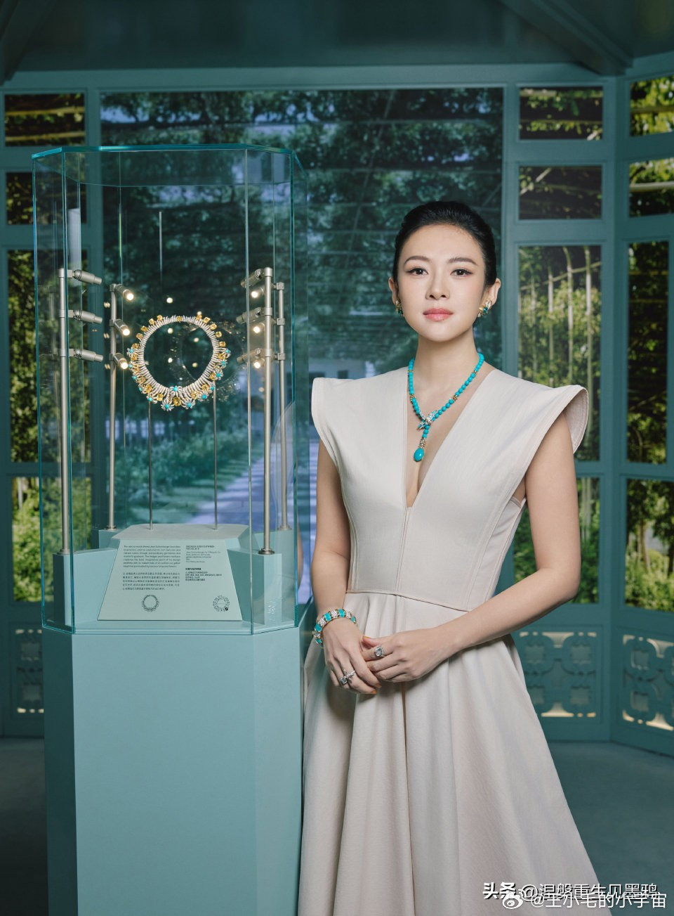 章子怡粉丝辟谣：勿扰我怡，已进组”。有外媒消息称章子怡和陈法拉将合作李安导演新片