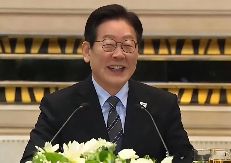 比签千亿合约还赚！李在明三提借熊猫，藏着中韩都懂的小心思李在明访华连提三