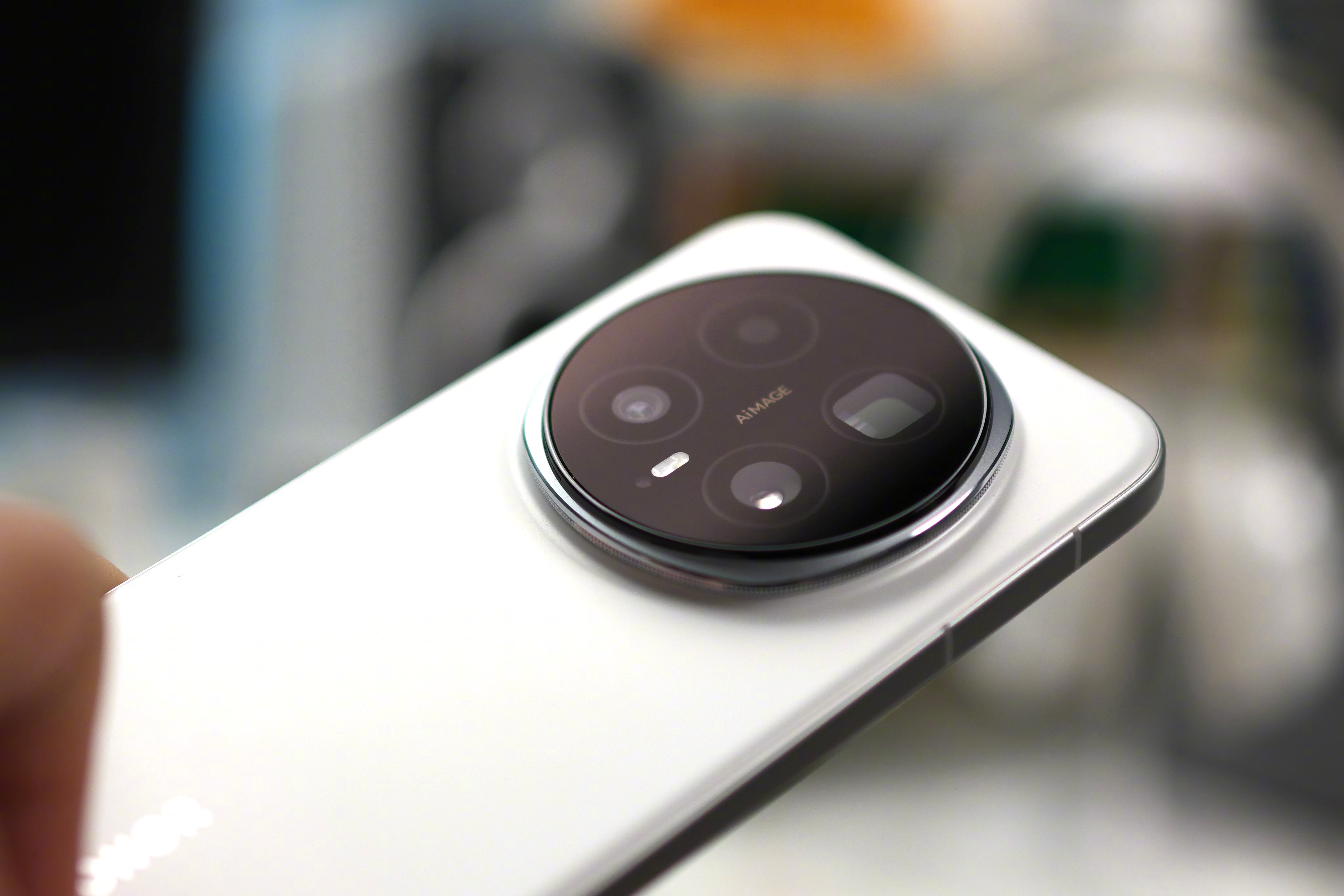 不说Ultra，就单说Pro，荣耀Magic8Pro的影像实力，在Pro阵营里