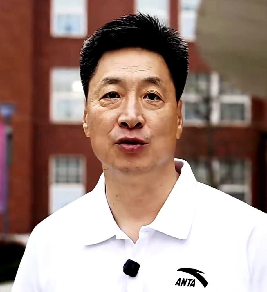 刚传出来的消息，北控男篮的管理层，直接被“一锅端”了。原总经理，下课。原主教练
