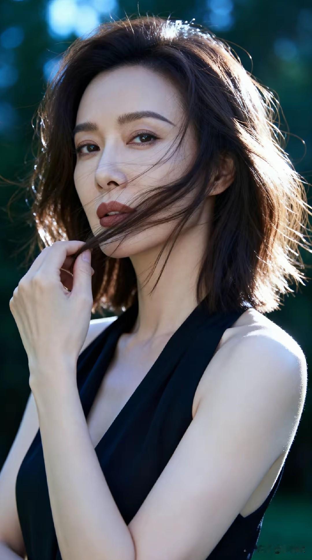 岁月沧桑，历经磨砺。饱经风霜，心态平和。