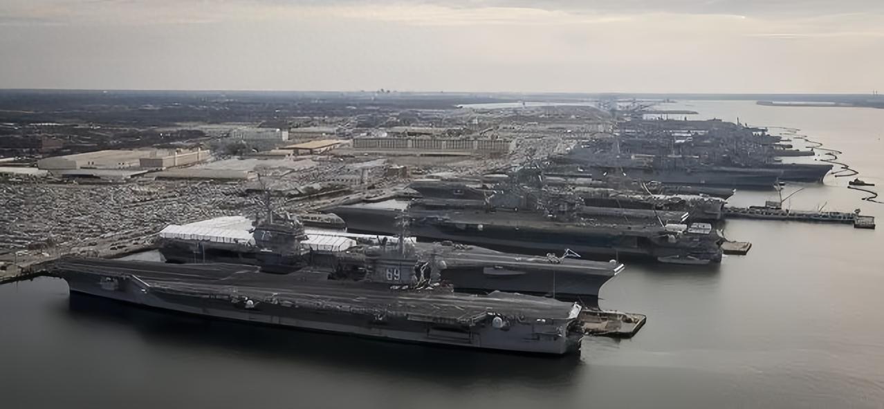 美国福特级航母，二号舰肯尼迪从开工到现在，都已经造了九年还没造完。最近才刚刚完成