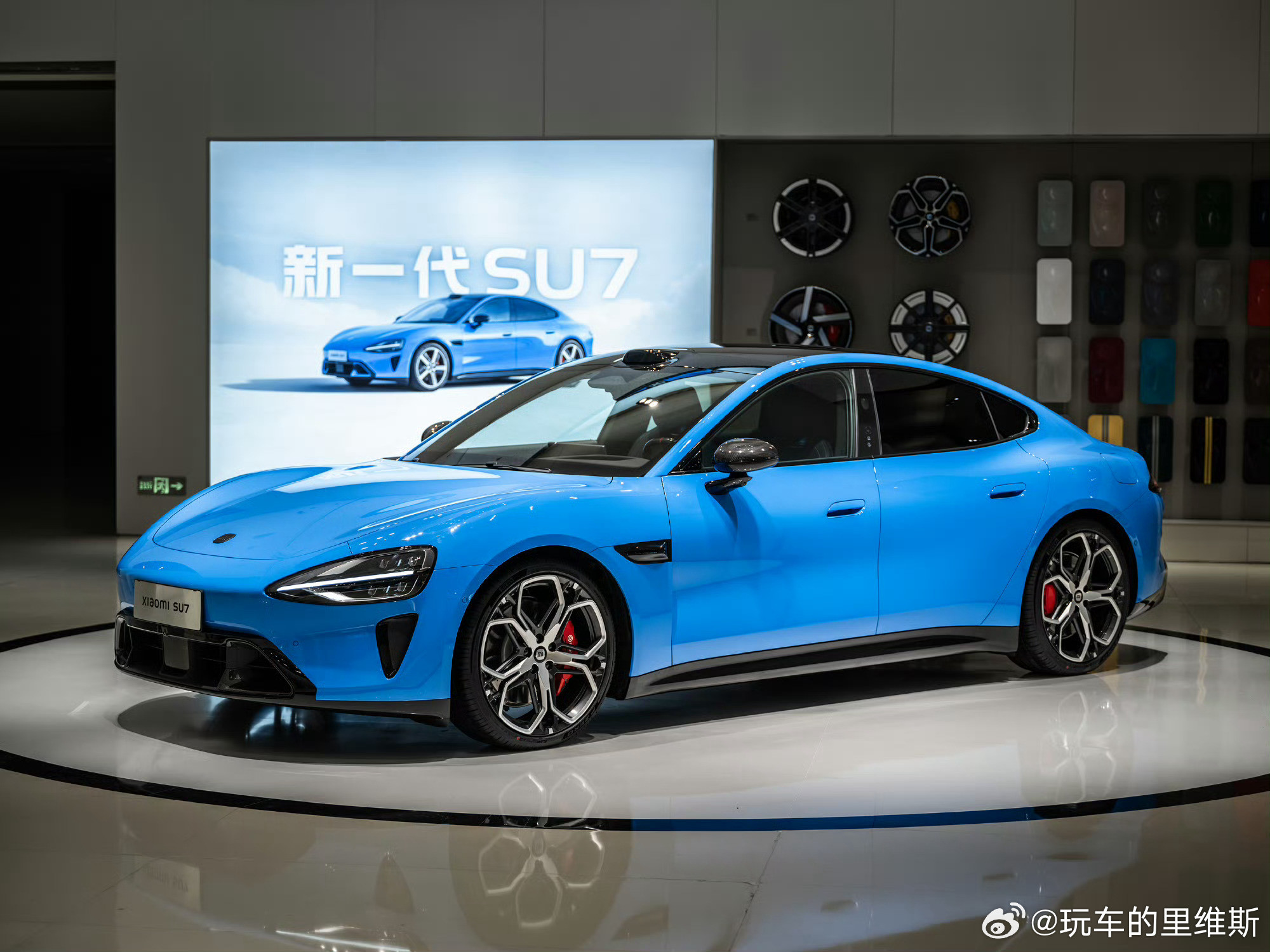 等了2年多！新一代SU7终于要来了！雷总说研发超顺利，本月就发，还直接摊牌会涨价