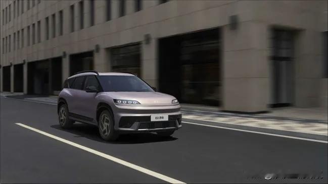 北京现代“捅马蜂窝”，阴阳华为/小米/小鹏/理想？发布会上阴阳小米的见过，阴阳