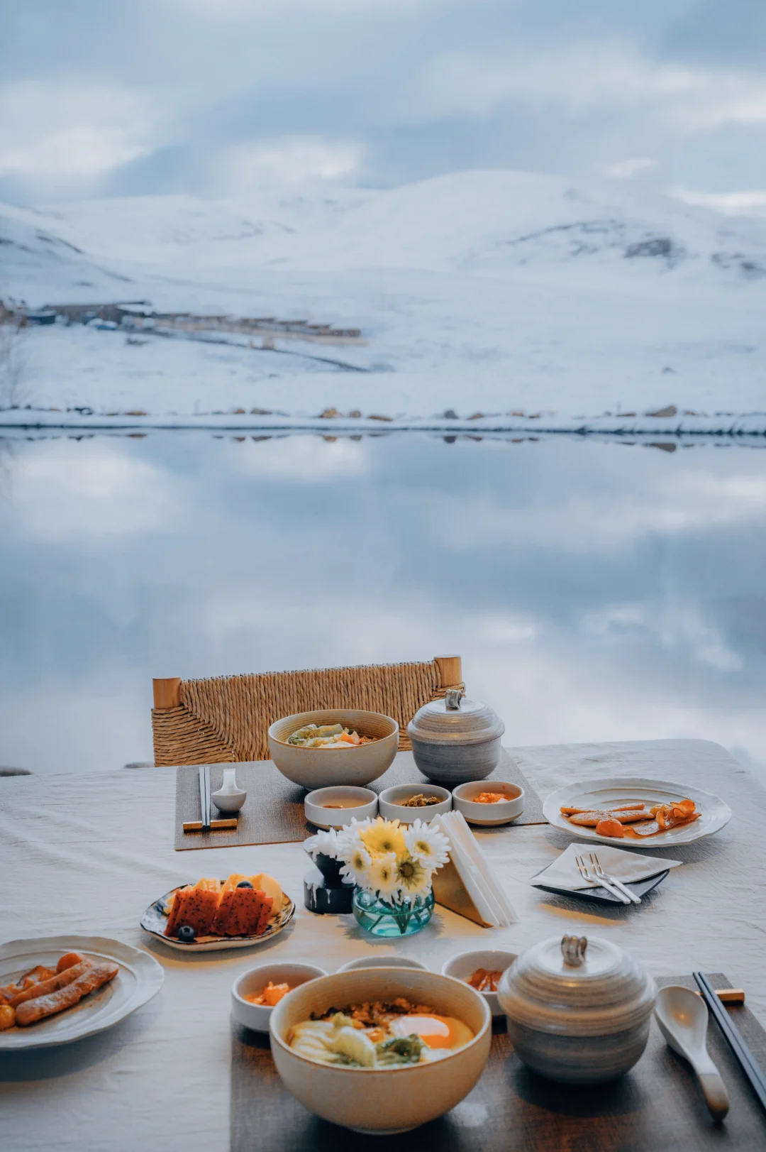 不是国外，是川西的酒店