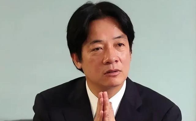 台退将一语惊人：我追着美国人问，才知道为啥我们永远打不过解放军。日前，赖清德在岛