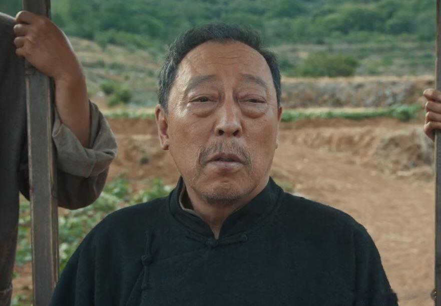 《生万物》大结局，苏苏之死成最大意难平。众人欲瞒苏苏死讯，却难骗亲爹宁学祥。临