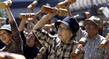 中国紧握日本命脉！不费一枪一弹，三大优势让日本陷入绝境