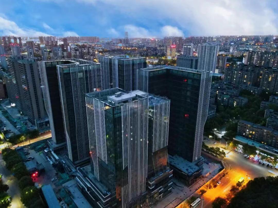 总投资10亿元！西安这里又将新增一座商业综合体...进度条刷新…近日，西安长