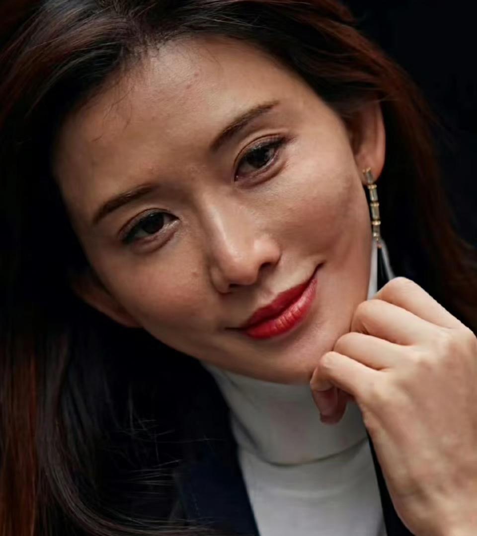 林志玲素颜的自然美感