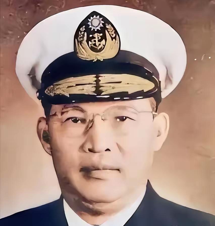 1938年5月，薛岳怒吼着要枪毙桂永清，蒋介石只冷冷回了一句："你知道他岳父是谁