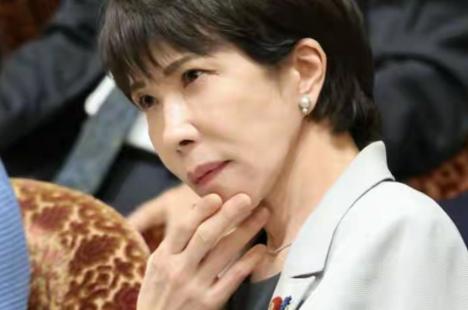 实在让人想不通，一个堂堂正正的五常，一个连美国都不敢小看的大国，一个反法西斯的战