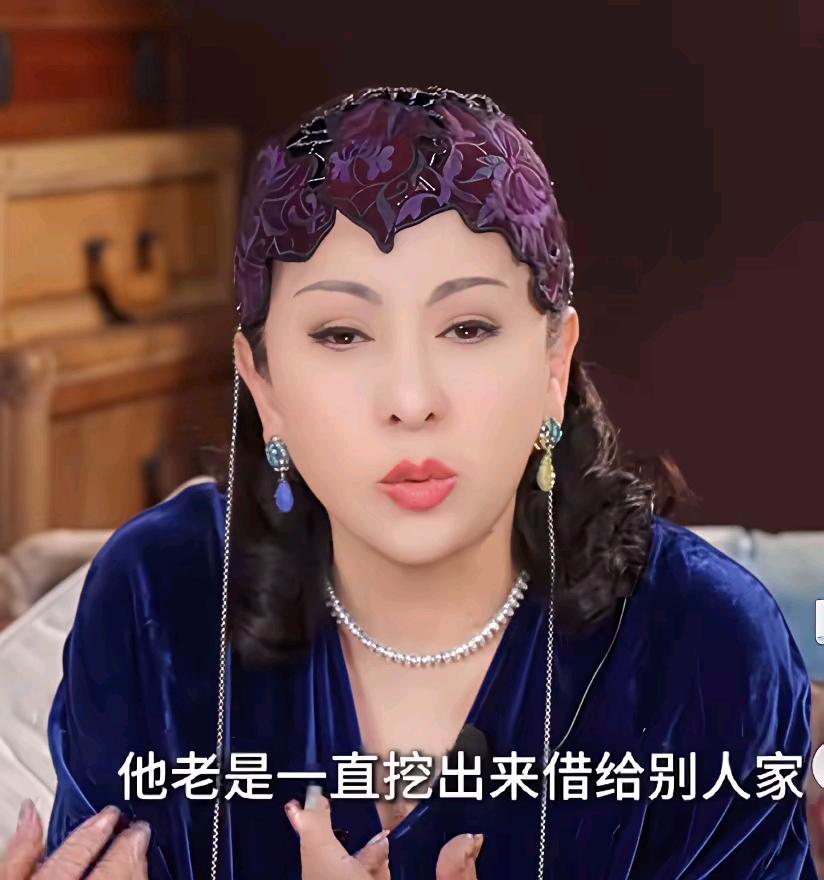 向太说自己全世界的房都写在自己名下，老公和儿子名下一套没有，这话听着挺“霸气”，
