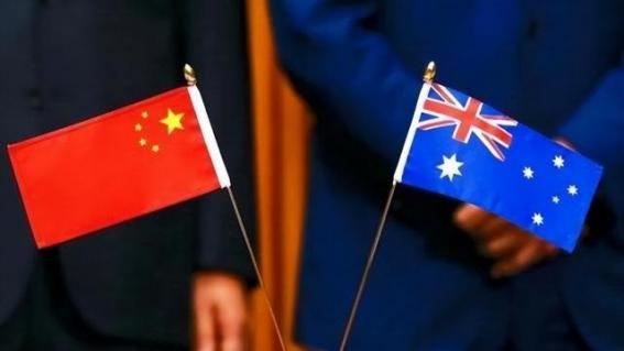 当初澳大利亚仗着铁矿石卡中国脖子时，所有人都以为这会是一场硬碰硬的资源大战。可谁