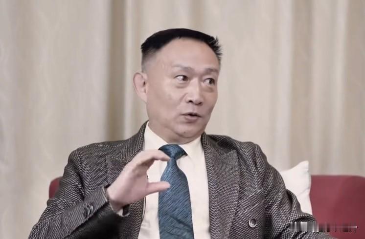 卢麒元敲警钟：信息茧房是新式殖民毒药，财富外流病根得看透经济学家卢麒元有句