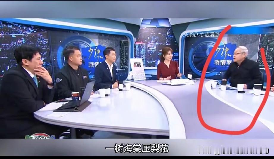 说柯文哲一太高调、二不地道、三没格调，真是一点不冤！本来安安分分退居幕后，真要选