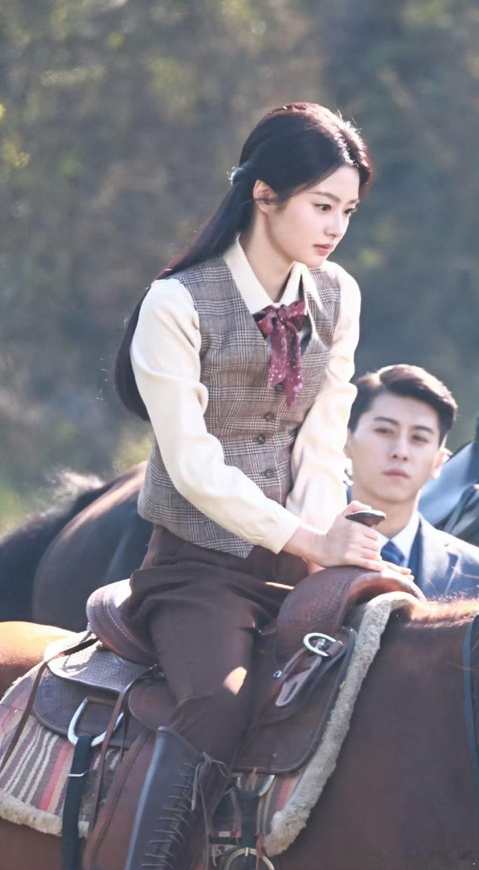 徐若晗还是真比郭宇欣好看点儿