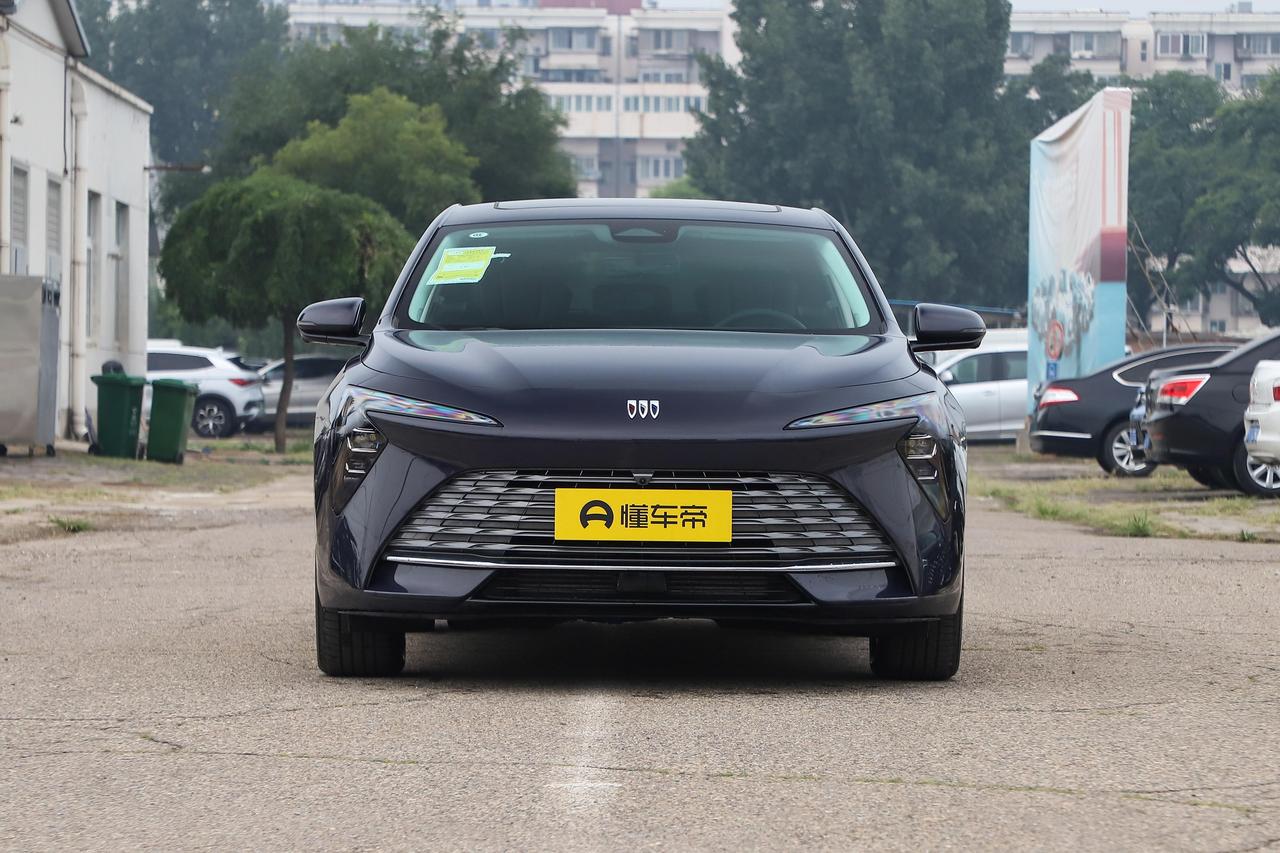 二手君越现在真不好挑，便宜的容易出问题，贵的又怕买亏了。不查清楚，提车当天就能后