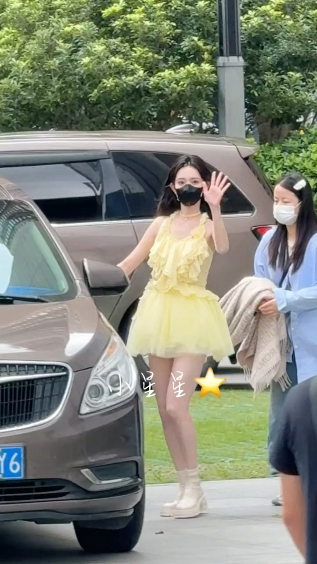 哎呦我孟姐，这几天连轴转状态还这么好[哭哭]昨天晚上飞的今早就起来录hi6了[哭哭]