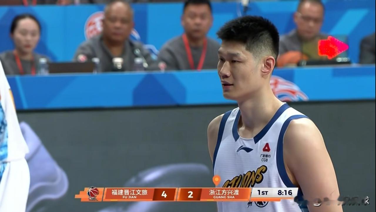 浙江方兴渡超级巨星胡金秋真是稳定的可怕！在今天浙江方兴渡客场以98：80击败福建