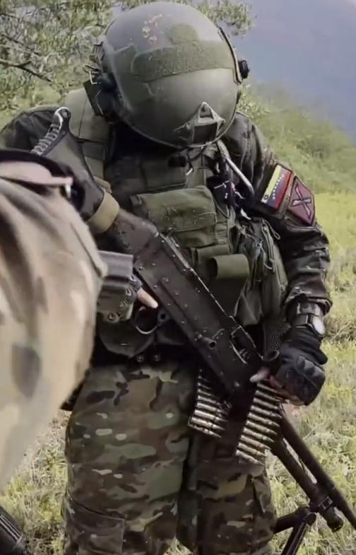 美军敢打热带雨林地面战，就委内瑞拉特种部队这一套武器，可能要吃大亏！委内瑞拉特种