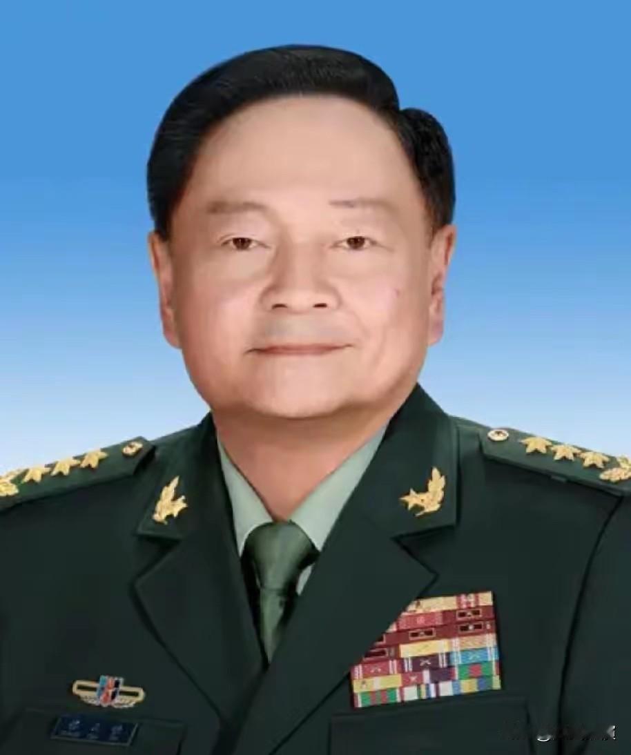 现在的形势，怎么还有人看不懂？现在反腐的力度摆在眼前，还想心存侥幸的人，是真