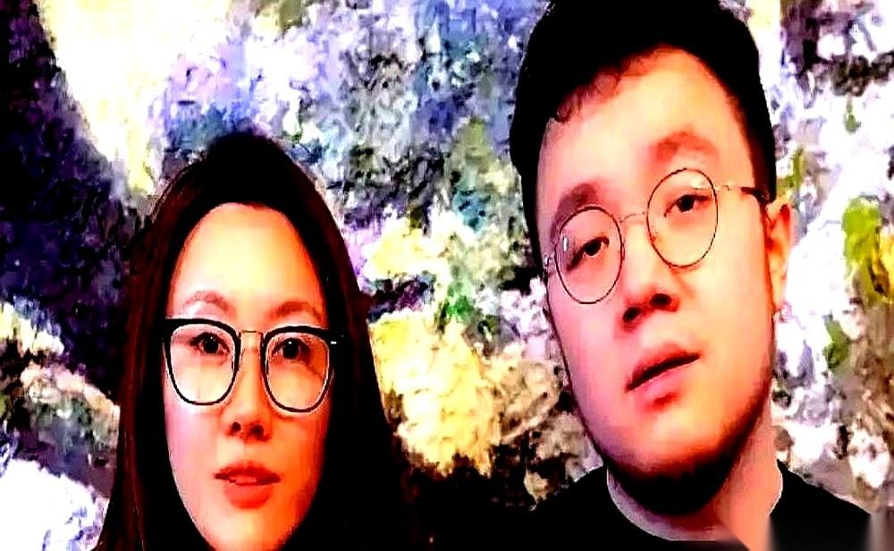 王博谷在直播间里，话说着说着，声音就断了。镜头还开着，购物车链接在底下闪，她眼