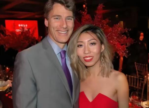 苍天饶过谁？曲婉婷本想着靠着母亲弄出来的3.5个亿可以每天花天酒地，可以成为人上