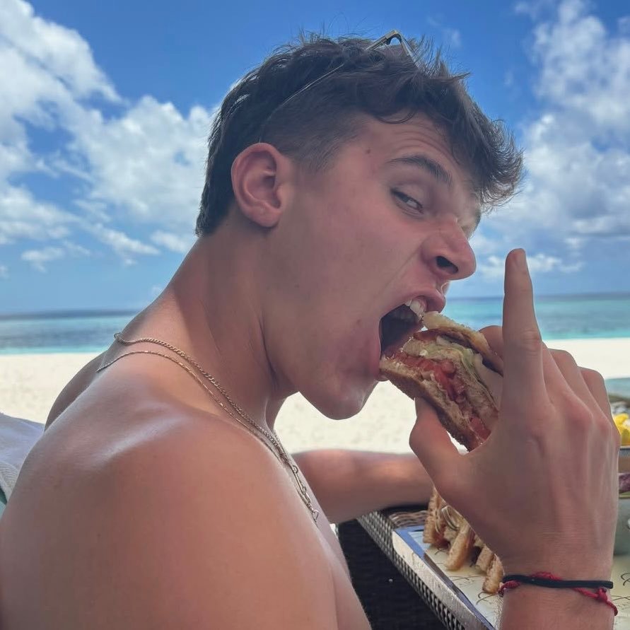 门希克继续度假中网坛风云