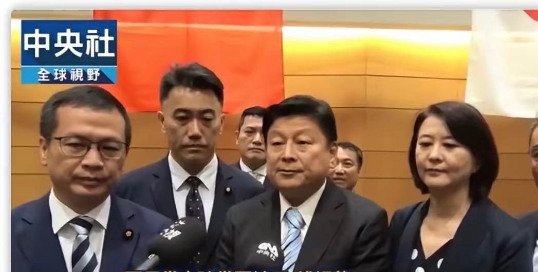我错了，傅崐萁太让人失望了，什么“台日互爱”，真让人恶心。以前一直对国民党总召