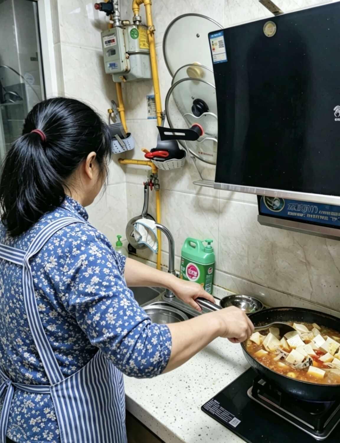 广州无尝帮转自用5500白班阿姨因为我家里原因协商不成，没办法让阿姨继续做了，