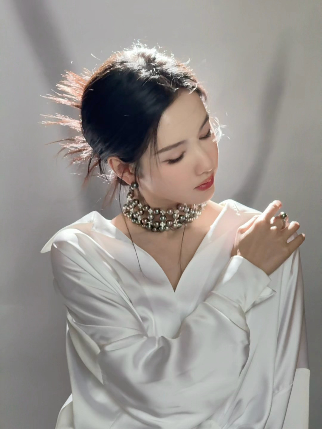 陈都灵2025国剧盛典整点“石上”