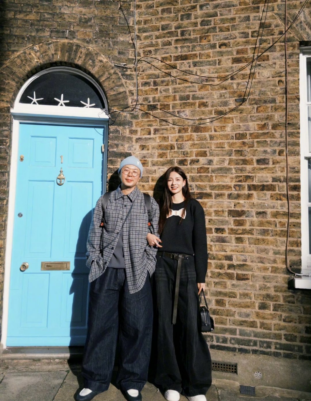 沈梦辰为杜海涛庆生幸福的小两口，生日快乐哦🙌🙌你俩要永远