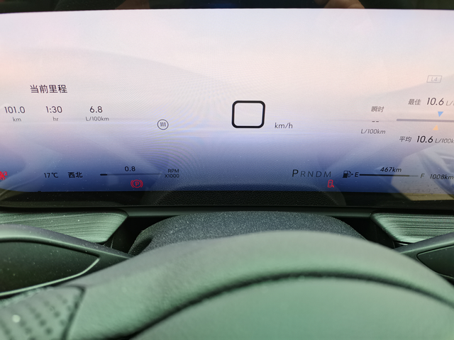 25款君越高速初体验提车至今有20余天，前900公里基本在城区跑，百公里平均油