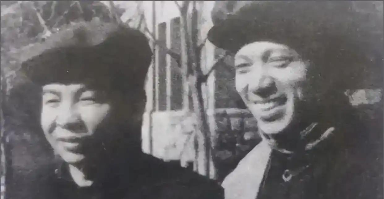 1950年，一个46岁的厅长进京，本想当个文官，却被罗瑞卿当街拦下：跟我去当兵，