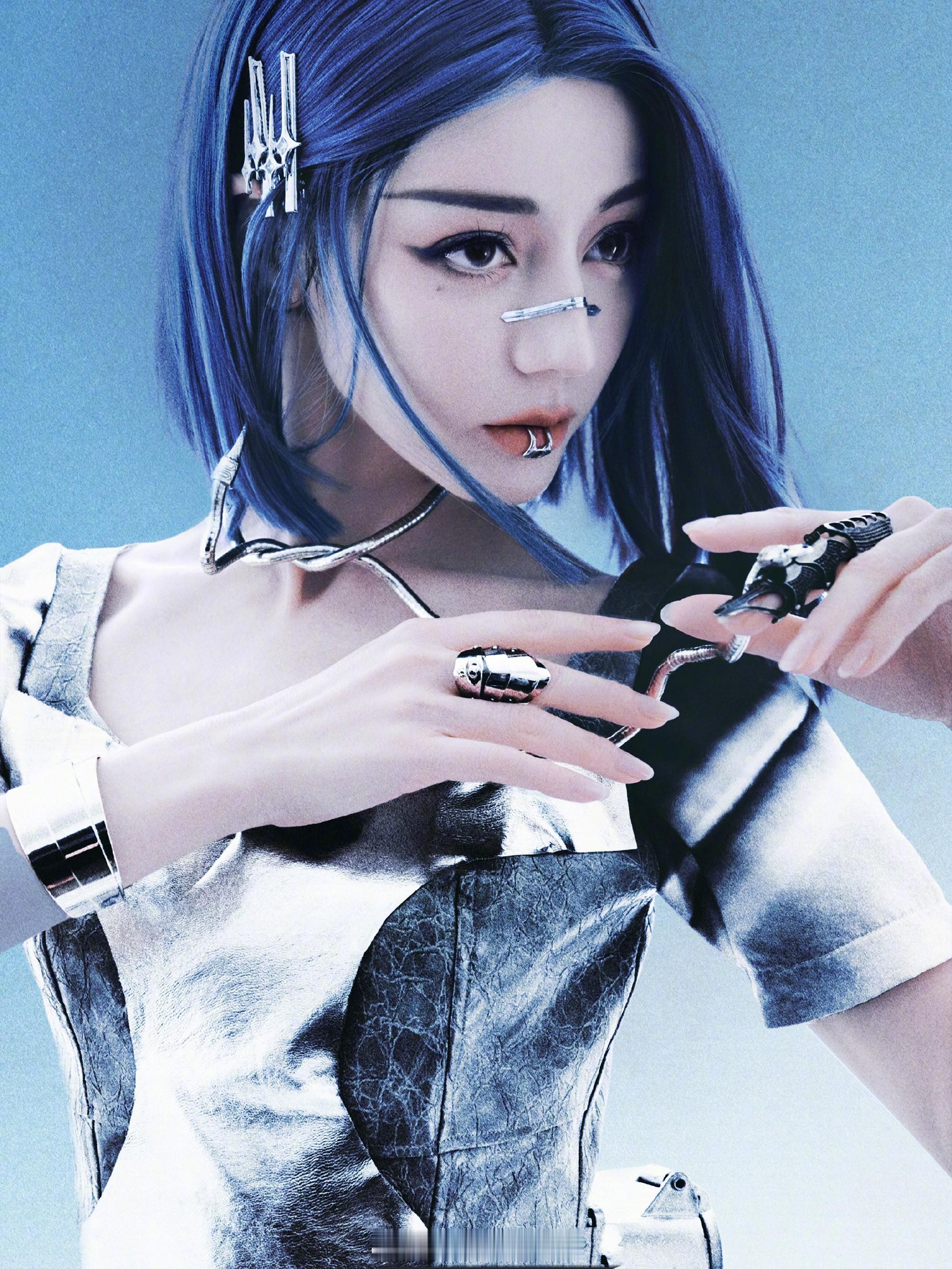 迪丽热巴赛博银甲美少女​​​