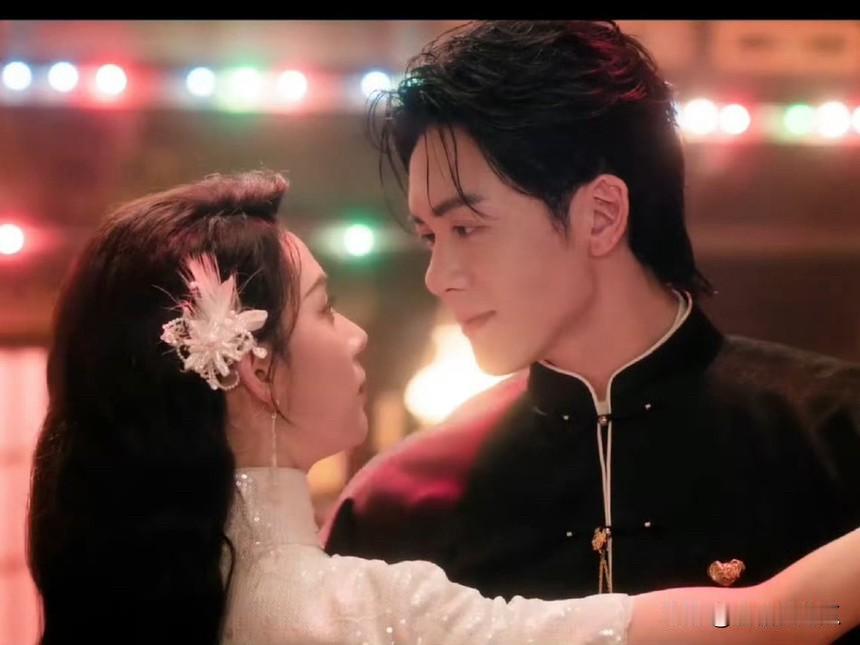 曾舜曦大家发现了吗他演主角一般般，演配角就很圈粉。从莲花楼到现在的九门，而主