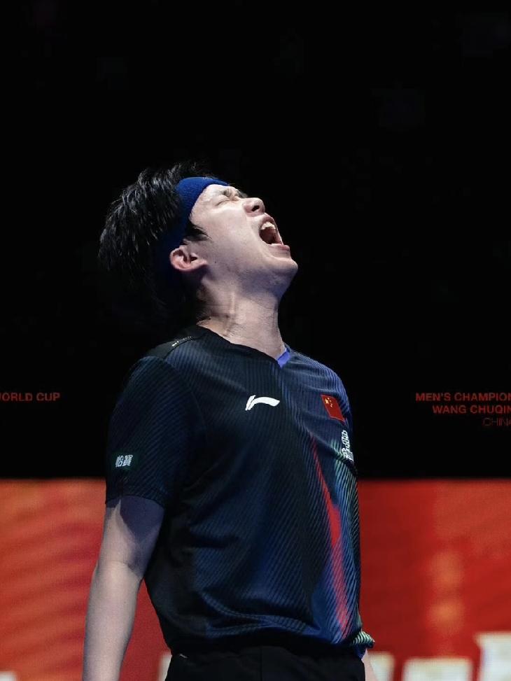 有些缘分真的说不清大概连王楚钦本人也想不到今日不仅是国乒出征世乒赛的日子