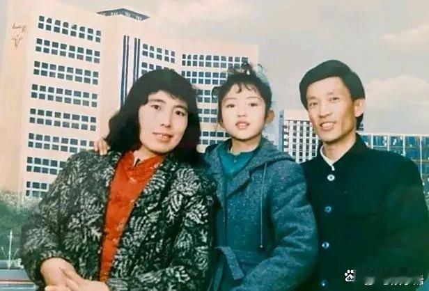 董璇也是中了基因彩票了。​​​