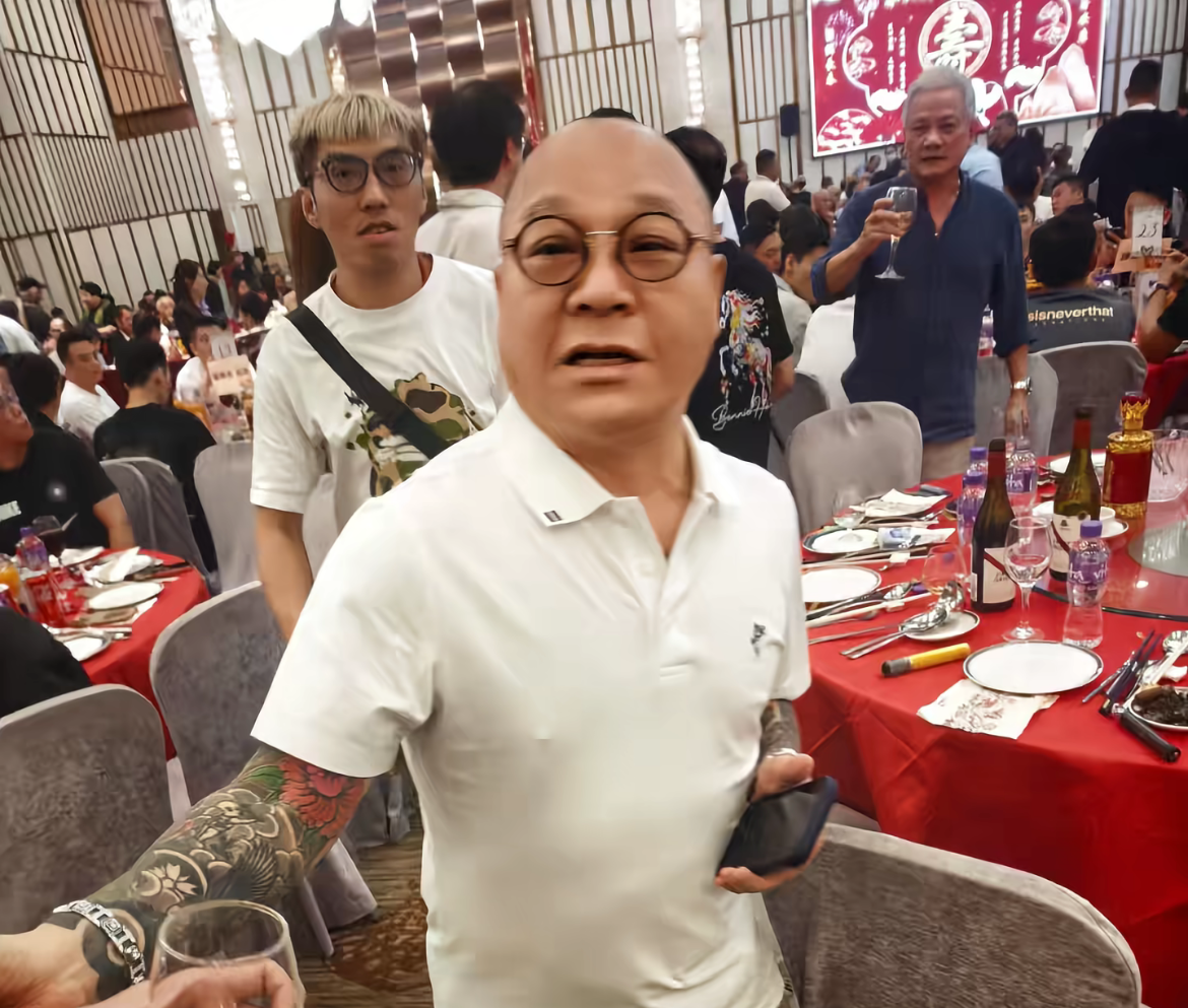 “江湖大佬”蒋师爷88岁大寿好隆重，多位江湖猛人到场，“上海仔”郭永鸿缺席“新