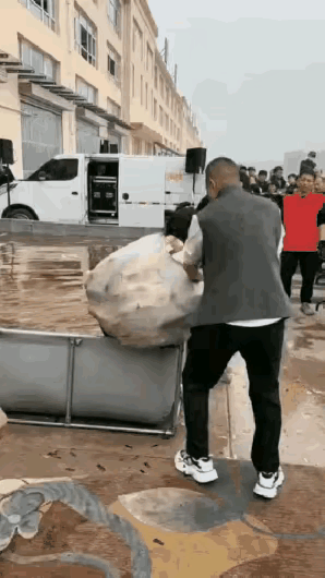 有一说一，谁娶到这样的小姐姐，是谁的福气。