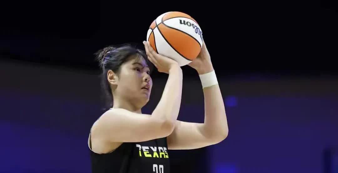 李月汝真的该停下来了8月9日，飞翼输给自由人的比赛中，李月汝