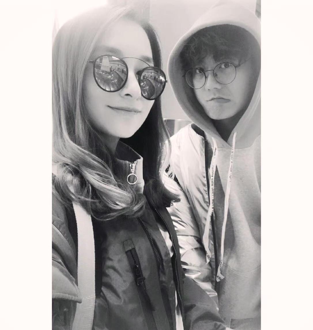 机场偶遇？别骗人了，这俩人早就是一对了。陆虎当年跑通告接嘘嘘下班，像极了跟班