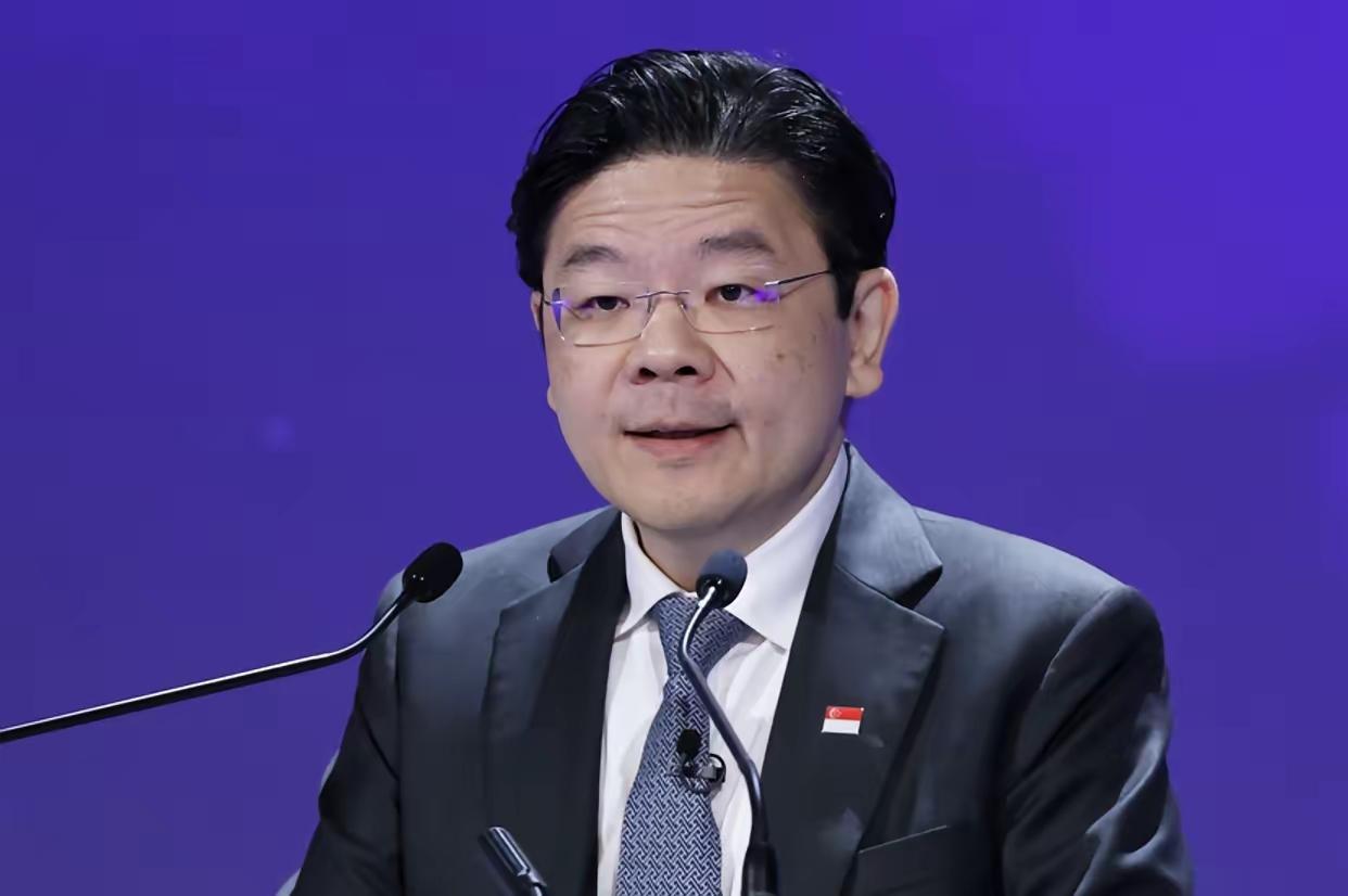 新加坡“劝架”中日引争议，看似调停实则偏袒日方中日关系因高市早苗涉台挑衅言