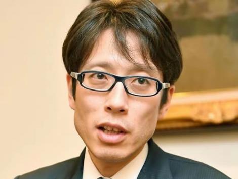 日本皇室又飘了，明治天皇的玄孙竹田恒泰大放厥词，说中国是世界上最野蛮，最好战的国